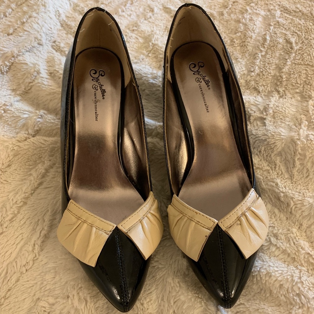 Black patent Leather wedges